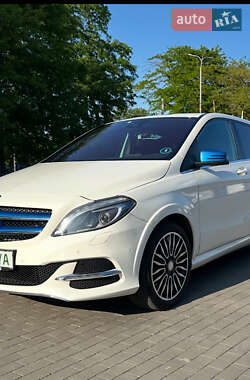 Хэтчбек Mercedes-Benz B-Class 2015 в Одессе