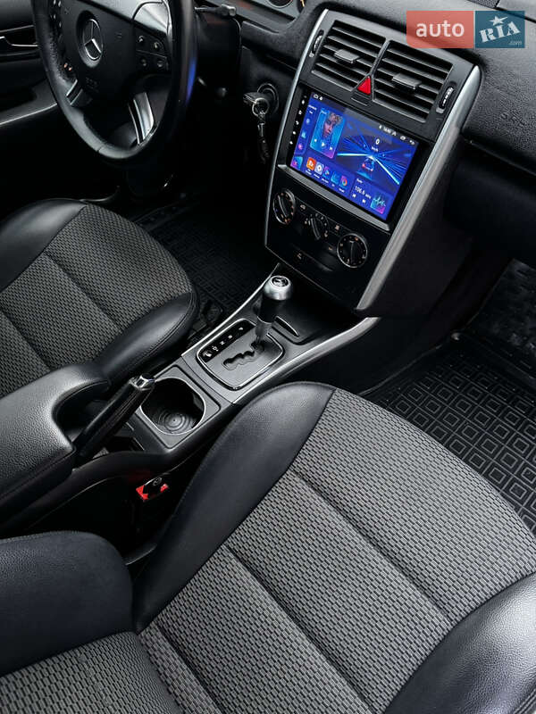 Хетчбек Mercedes-Benz B-Class 2010 в Одесі