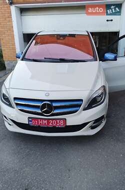 Хэтчбек Mercedes-Benz B-Class 2015 в Полтаве
