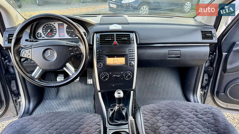 Хэтчбек Mercedes-Benz B-Class 2011 в Ивано-Франковске