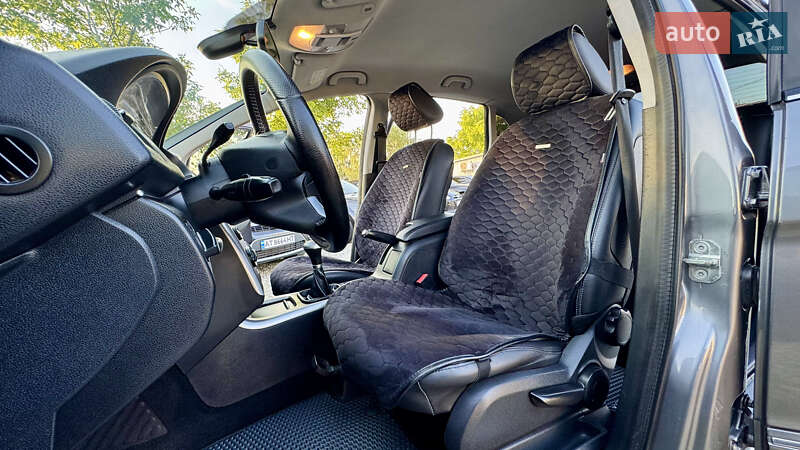 Хэтчбек Mercedes-Benz B-Class 2011 в Ивано-Франковске