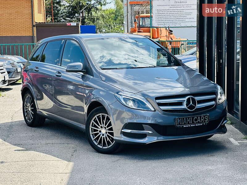 Mercedes-Benz B-Class 2016