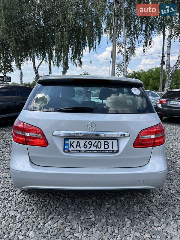 Хэтчбек Mercedes-Benz B-Class 2012 в Смеле