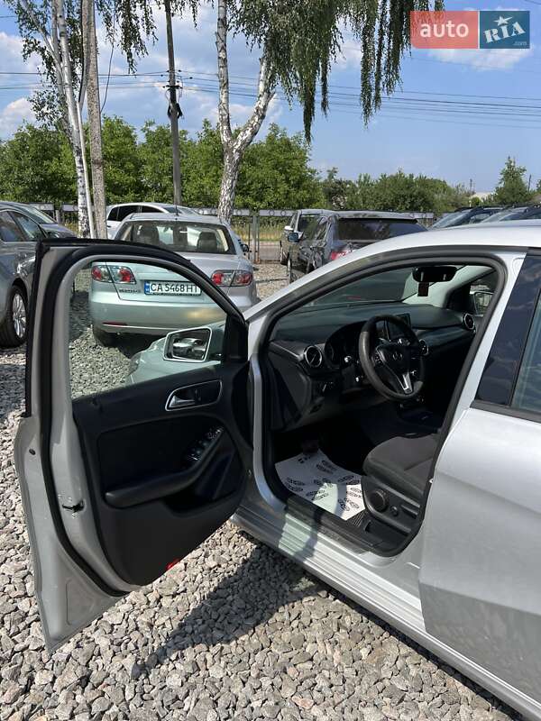 Хэтчбек Mercedes-Benz B-Class 2012 в Смеле
