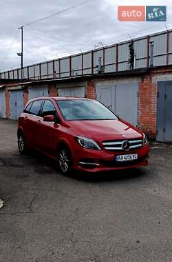 Хэтчбек Mercedes-Benz B-Class 2016 в 