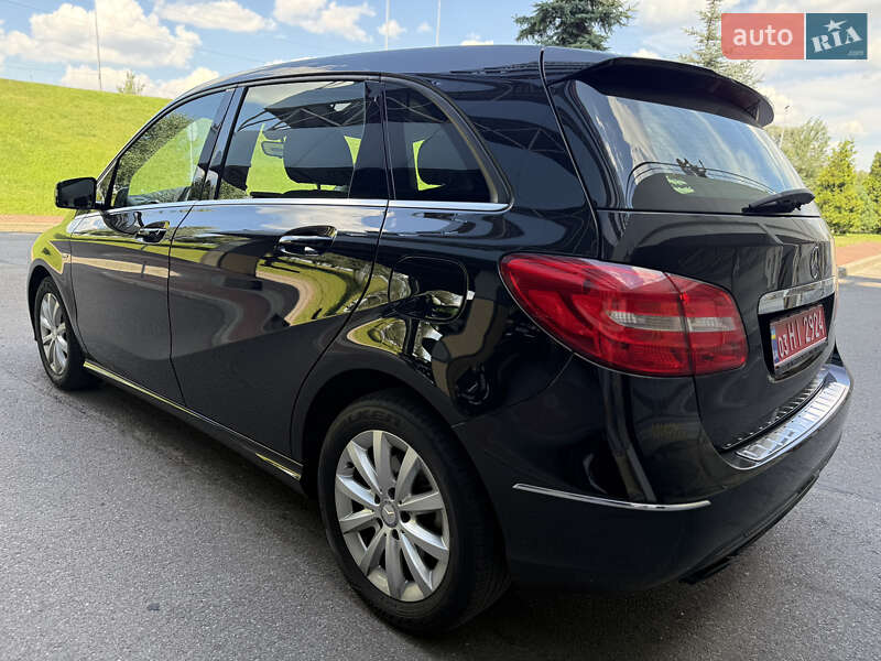 Хэтчбек Mercedes-Benz B-Class 2012 в Киеве