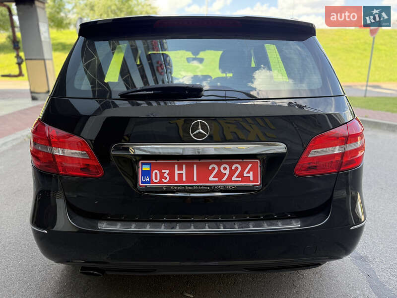 Хэтчбек Mercedes-Benz B-Class 2012 в Киеве