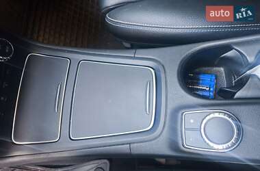 Хэтчбек Mercedes-Benz B-Class 2015 в 