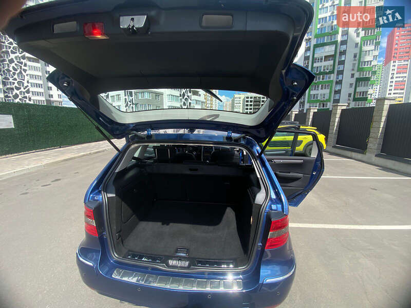 Хэтчбек Mercedes-Benz B-Class 2009 в Броварах