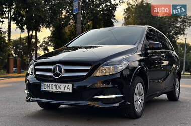 Хэтчбек Mercedes-Benz B-Class 2016 в 