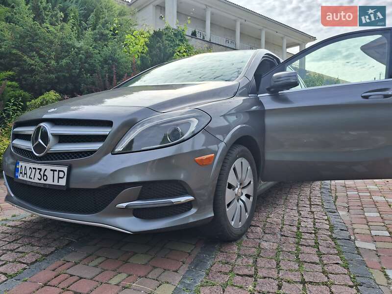 Mercedes-Benz B-Class 2015