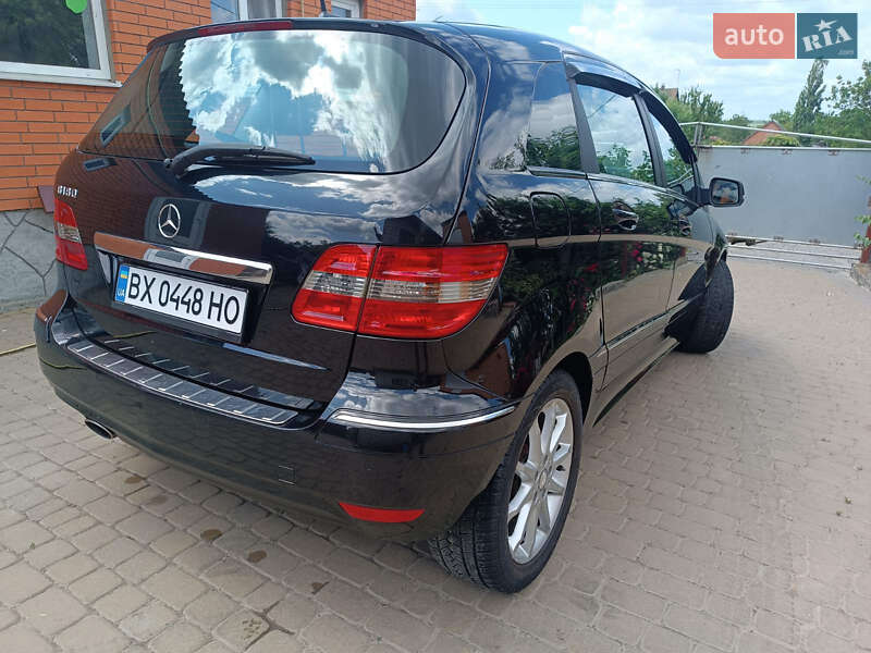 Хэтчбек Mercedes-Benz B-Class 2009 в Деражне