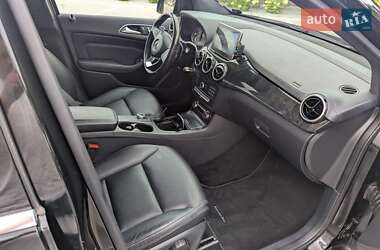 Хэтчбек Mercedes-Benz B-Class 2015 в 