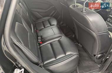 Хэтчбек Mercedes-Benz B-Class 2015 в 