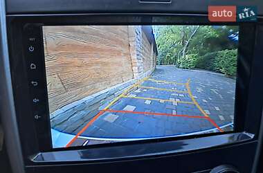 Хэтчбек Mercedes-Benz B-Class 2010 в 