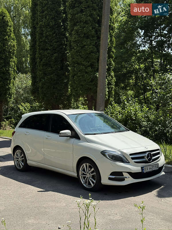 Хетчбек Mercedes-Benz B-Class 2016 в Рівному
