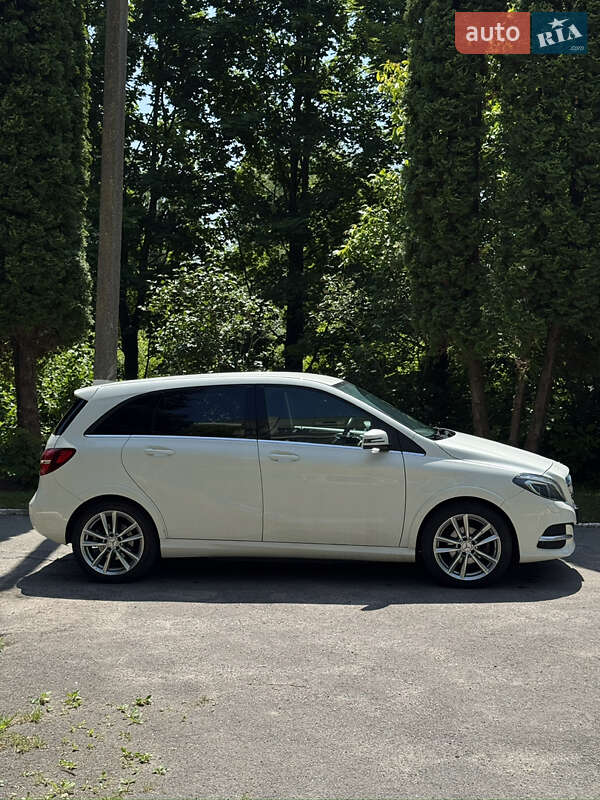 Хетчбек Mercedes-Benz B-Class 2016 в Рівному