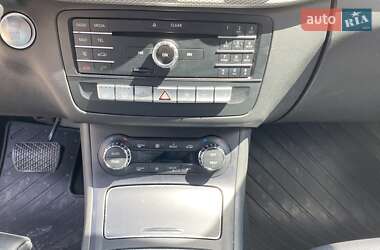 Хэтчбек Mercedes-Benz B-Class 2016 в 