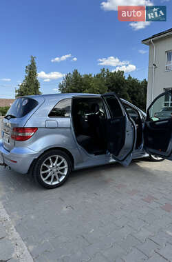 Хэтчбек Mercedes-Benz B-Class 2006 в 
