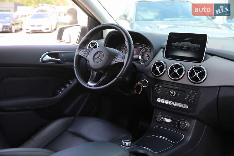 Хэтчбек Mercedes-Benz B-Class 2015 в Харькове