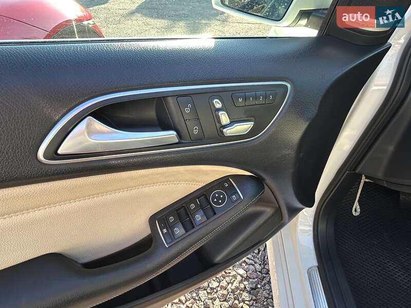 Хэтчбек Mercedes-Benz B-Class 2017 в Одессе