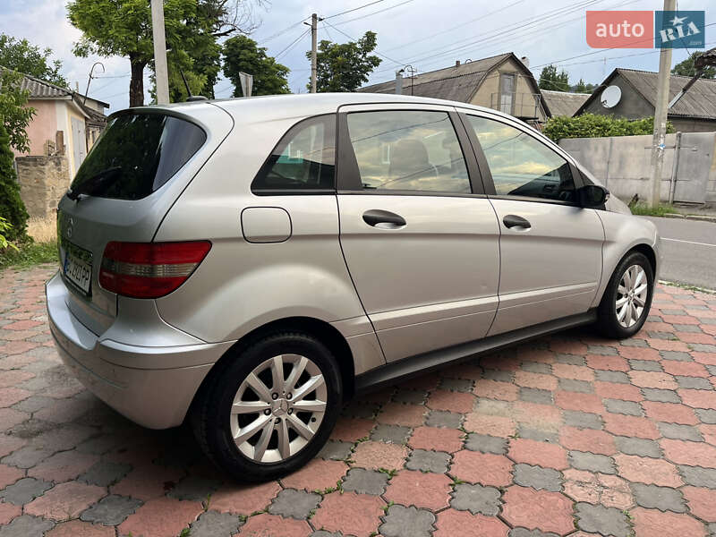 Хэтчбек Mercedes-Benz B-Class 2006 в Могилев-Подольске