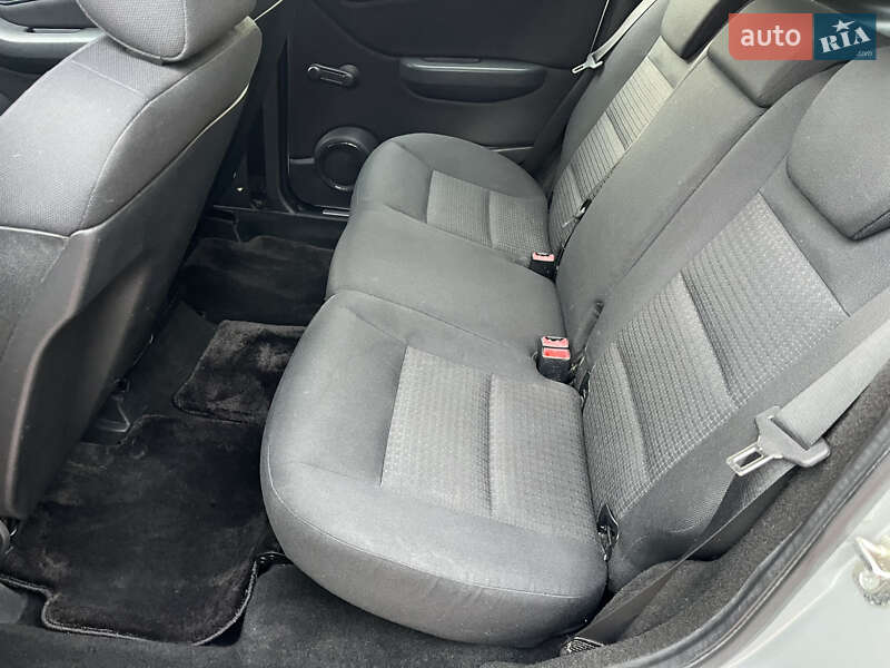 Хэтчбек Mercedes-Benz B-Class 2006 в Могилев-Подольске