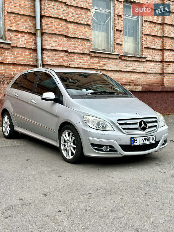 Хэтчбек Mercedes-Benz B-Class 2010 в Полтаве