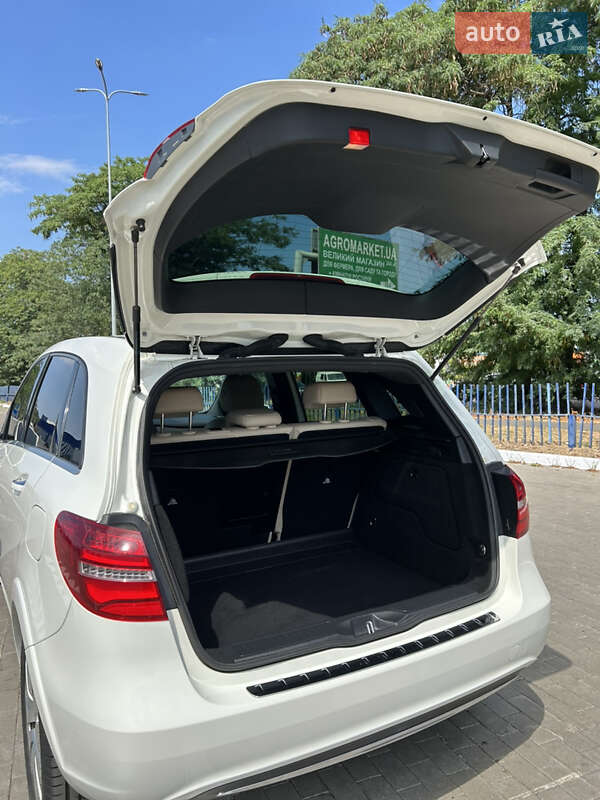 Хетчбек Mercedes-Benz B-Class 2017 в Одесі