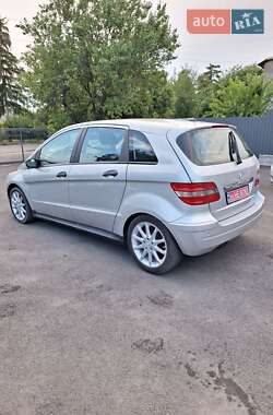 Хетчбек Mercedes-Benz B-Class 2006 в 