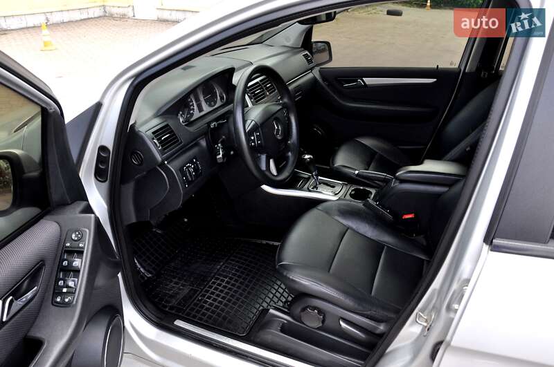 Хетчбек Mercedes-Benz B-Class 2010 в Львові