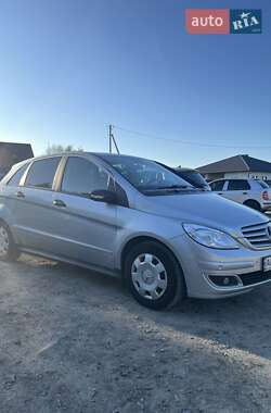 Хэтчбек Mercedes-Benz B-Class 2006 в 