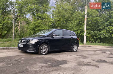 Хэтчбек Mercedes-Benz B-Class 2014 в Киеве