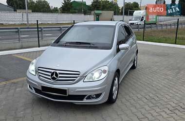 Хэтчбек Mercedes-Benz B-Class 2008 в 