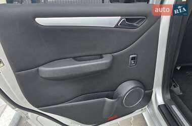 Хэтчбек Mercedes-Benz B-Class 2008 в 
