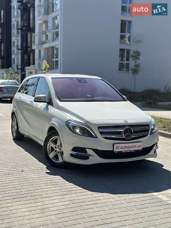 Mercedes-Benz B-Class 2015