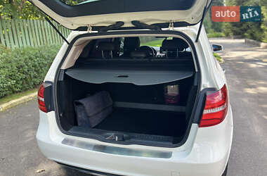 Хэтчбек Mercedes-Benz B-Class 2014 в 