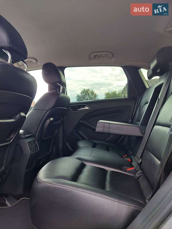 Хэтчбек Mercedes-Benz B-Class 2014 в Дрогобыче