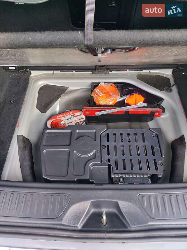 Хэтчбек Mercedes-Benz B-Class 2014 в Дрогобыче