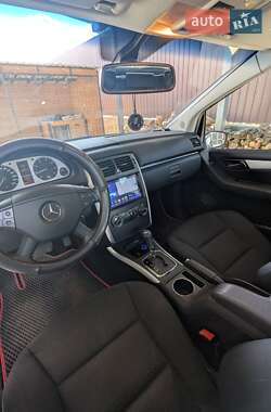 Хэтчбек Mercedes-Benz B-Class 2006 в 