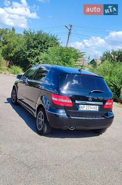 Хэтчбек Mercedes-Benz B-Class 2008 в 