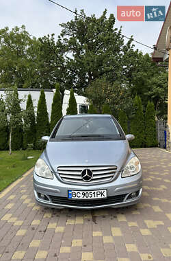 Хэтчбек Mercedes-Benz B-Class 2006 в 