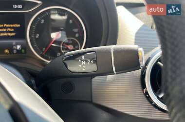 Хэтчбек Mercedes-Benz B-Class 2015 в 