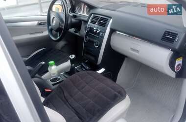 Хэтчбек Mercedes-Benz B-Class 2006 в 