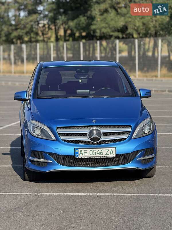 Mercedes-Benz B-Class 2015