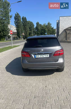 Хэтчбек Mercedes-Benz B-Class 2015 в 