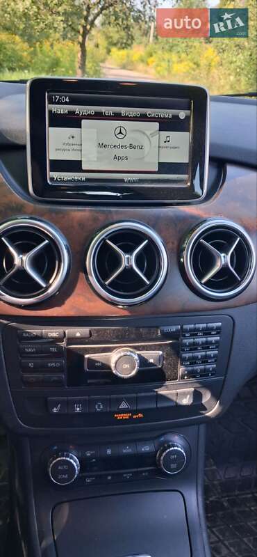 Хэтчбек Mercedes-Benz B-Class 2014 в Киеве фото 3 Хэтчбек Mercedes-Benz B-Class 2014 в Киеве
