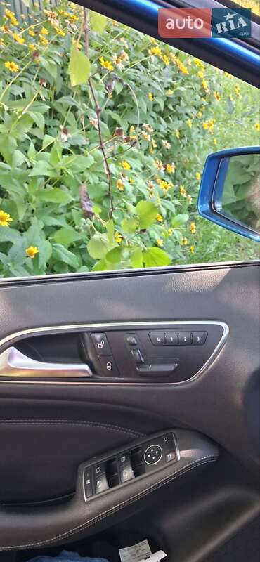 Хэтчбек Mercedes-Benz B-Class 2014 в Киеве фото 5 Хэтчбек Mercedes-Benz B-Class 2014 в Киеве