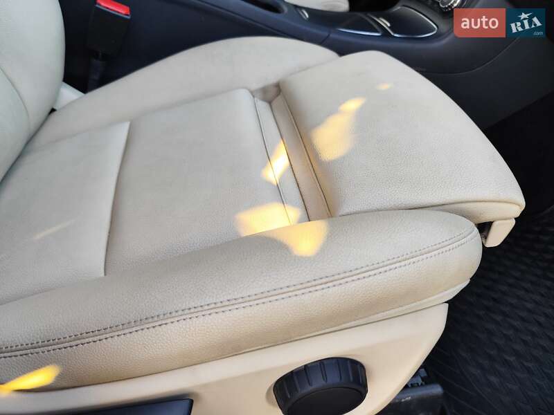 Хэтчбек Mercedes-Benz B-Class 2016 в Киеве