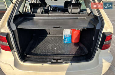 Хэтчбек Mercedes-Benz B-Class 2006 в 